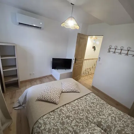 Holiday home Maison Marceau *